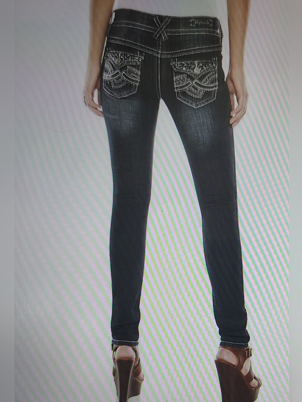 Hydraulic Embellished Back Pocket Dark Wash Women's Skinny Jeans 9/10
